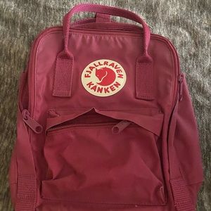 Fjallraven kanken mini backpack